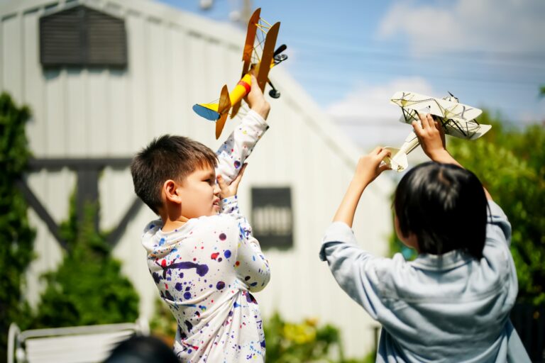 I bambini, specialmente se asmatici o con allergie, sempre più a rischio per inquinamento atmosferico e domestico