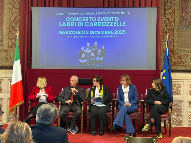 In una tavola rotonda alla Camera dei deputati sono stati portati appelli e critiche al Governo, reo di non dare sufficiente supporto a chi soffre di disabilità