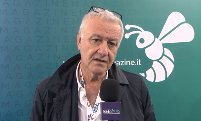 Dalle acque reflue all’aria delle megalopoli, dalle attività zootecniche ai plasmidi ambientali: Paolo Fazii delinea la complessità di un fenomeno che richiede competenze condivise e un approccio One Health