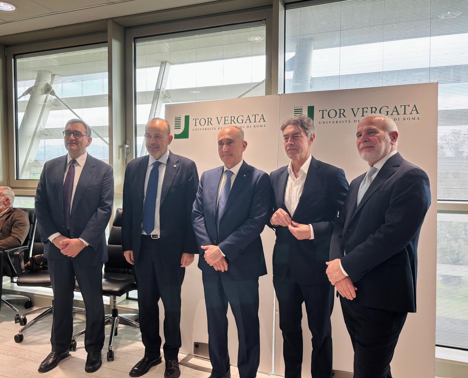 Presentata ieri l’iniziativa benefica che garantisce visite gratuite e occhiali da vista agli studenti a basso reddito